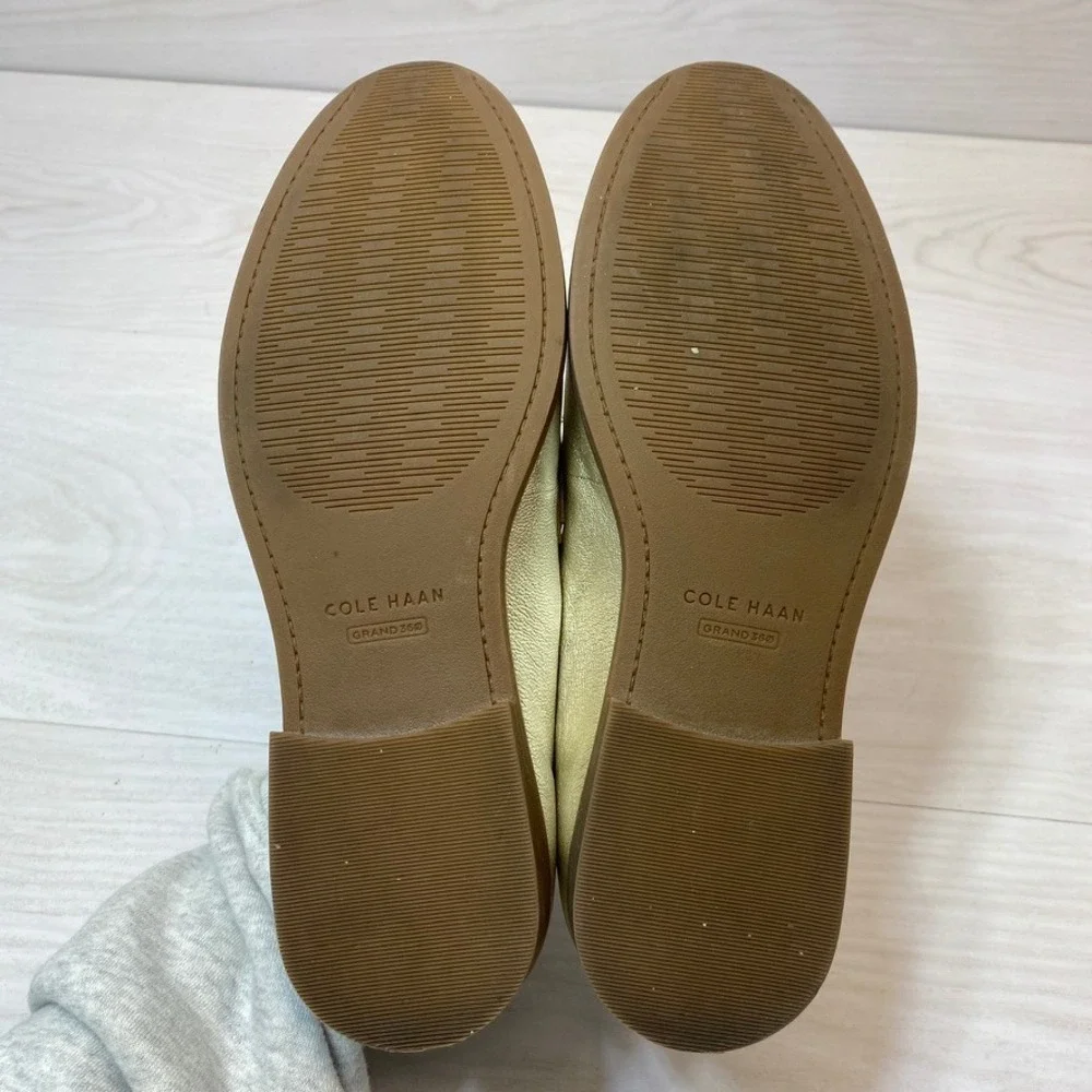 Cole Haan Womens 8.5B Penny Loafers Metallic Gold Leather Grand 360 W30483 Flat